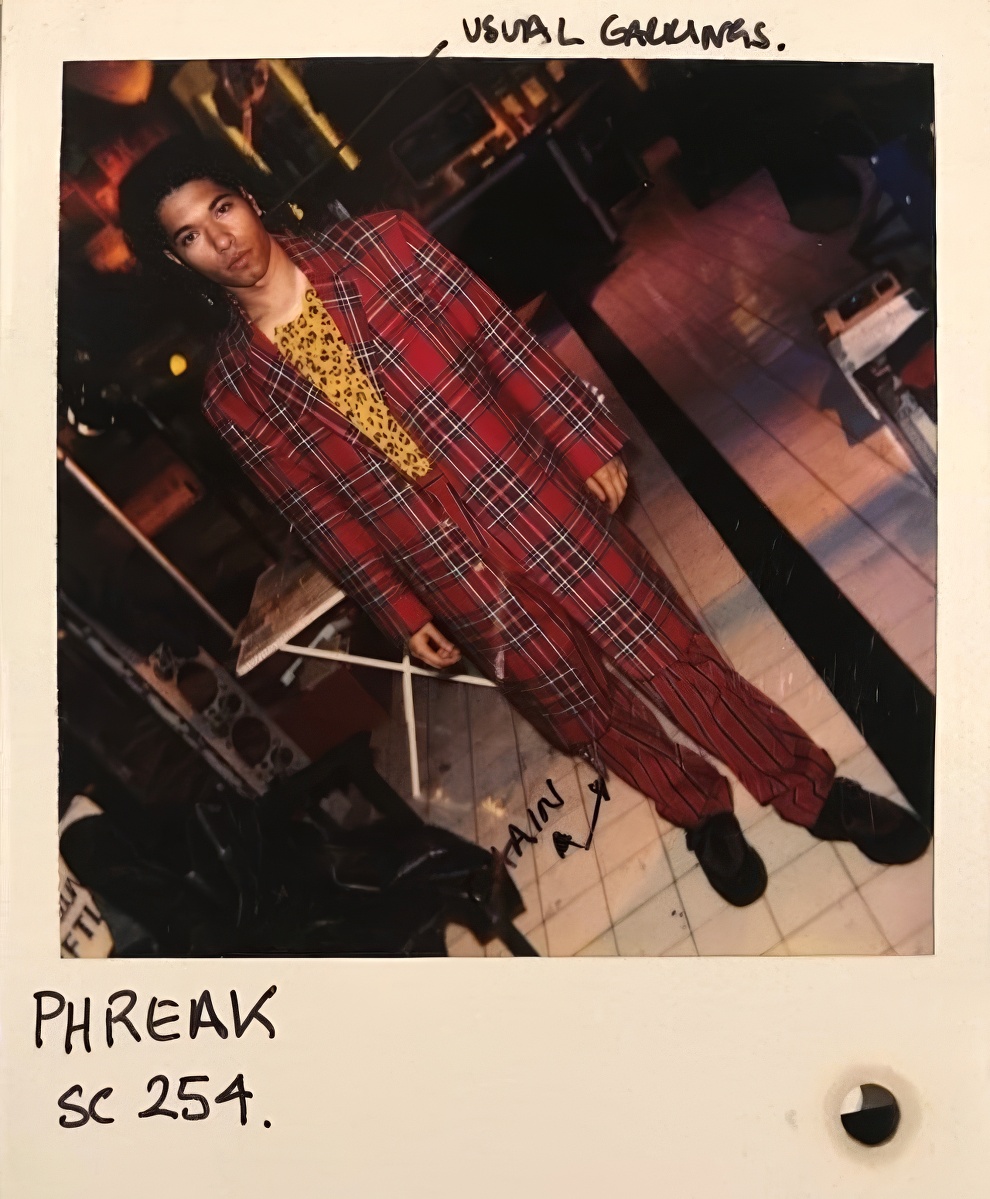 Hackers polaroids 24