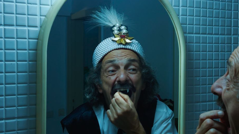 Radu Jude’s Racy and Overlong Arthouse Vampire Flick
