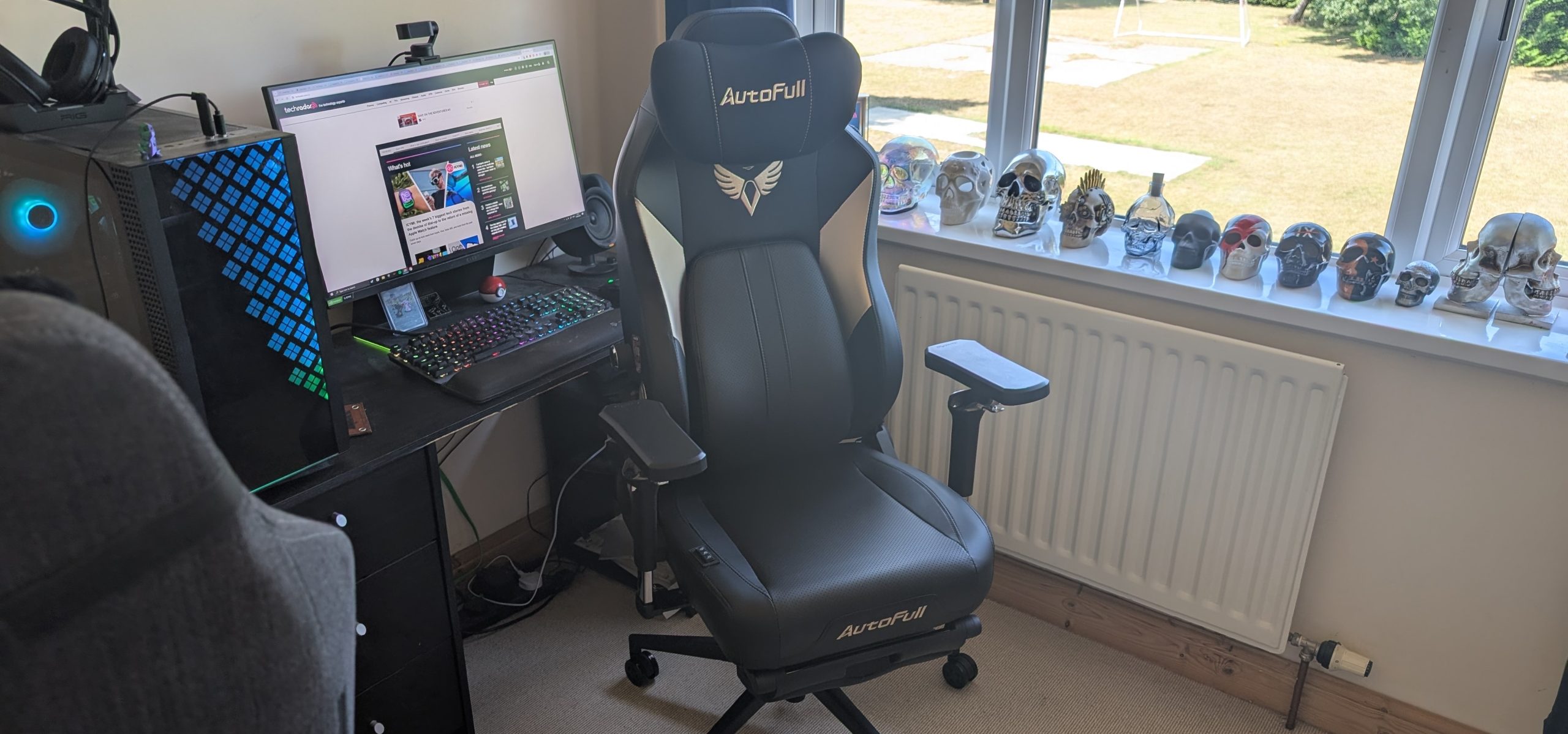 I sat on the butt-cooling AutoFull M6 Ultra gaming chair in the middle of a heatwave – but did it actually keep my buns chilly?
