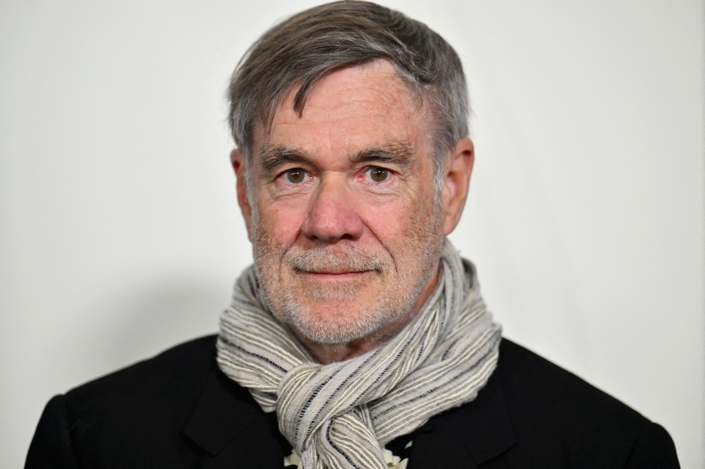Gus Van Sant To Debut His Latest Feature ‘Dead Man’s Wire’ At Venice 