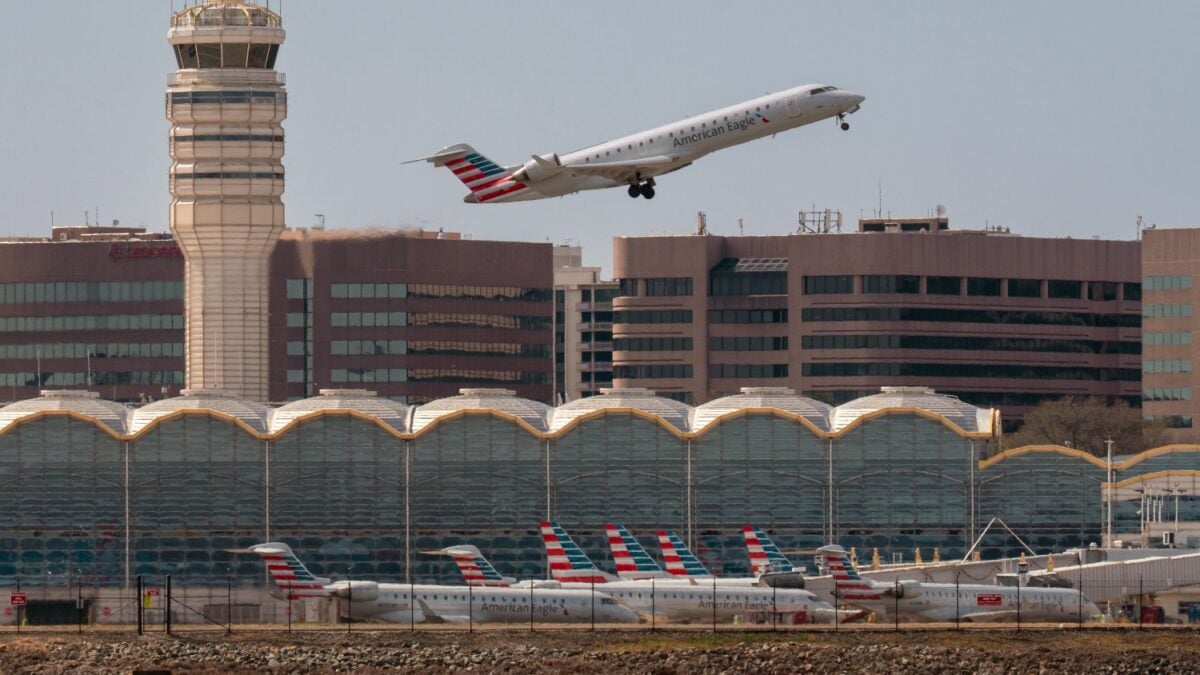 Inspector General Probing FAA’s Handling of D.C. Airspace After Thousands of Close Calls