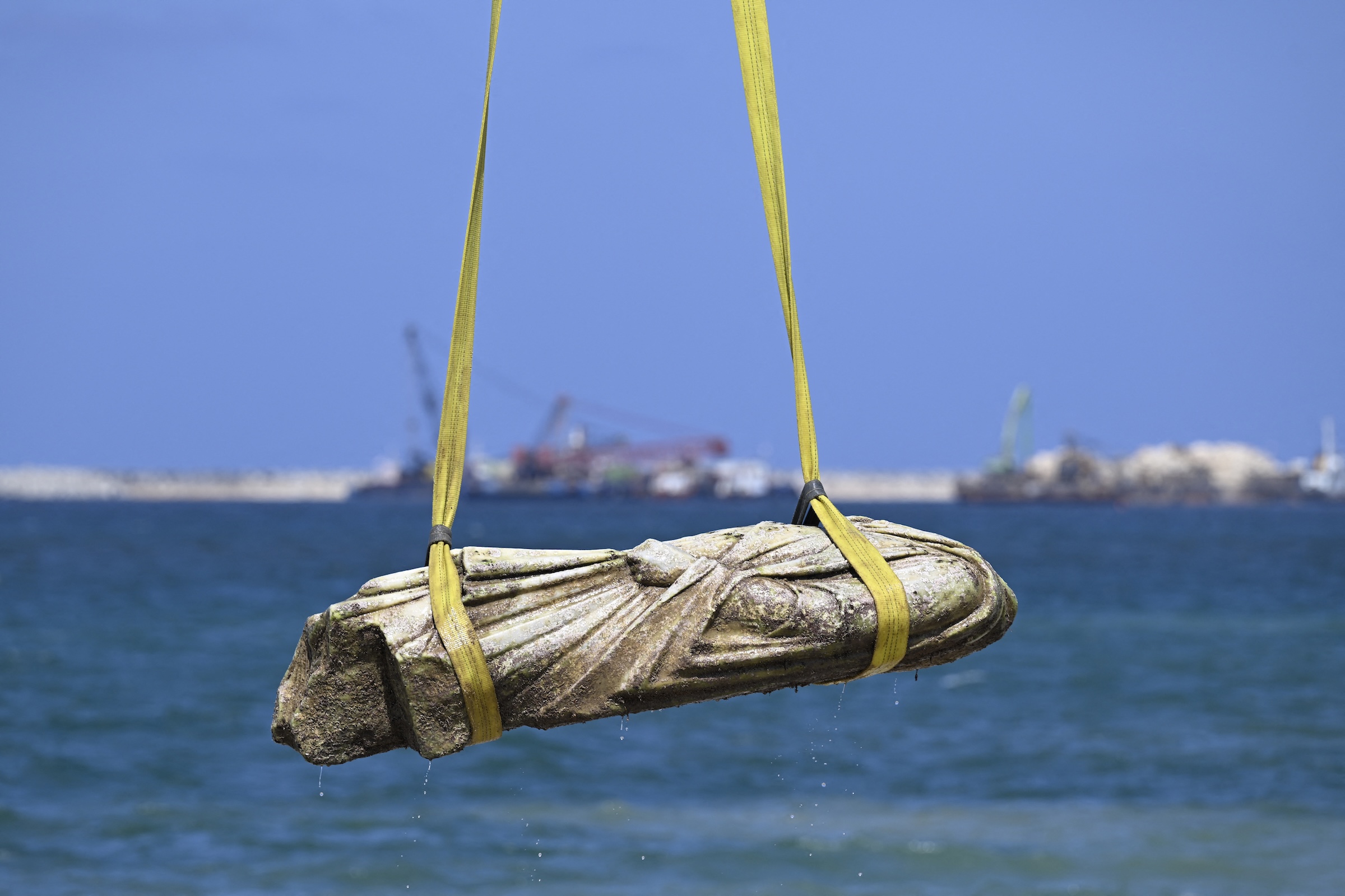 Ancient Sculptures Recovered From Sunken City Off Alexandria 