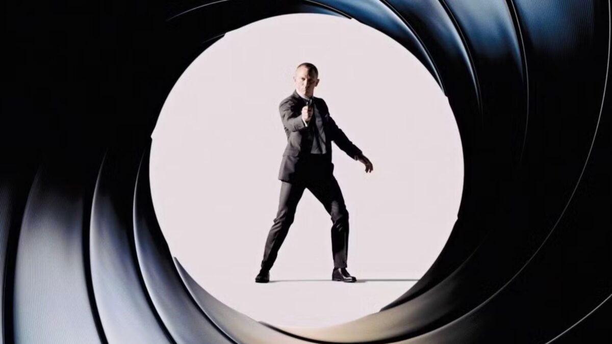 New James Bond Movie Will Be Written by Creator of ‘Peaky Blinders’