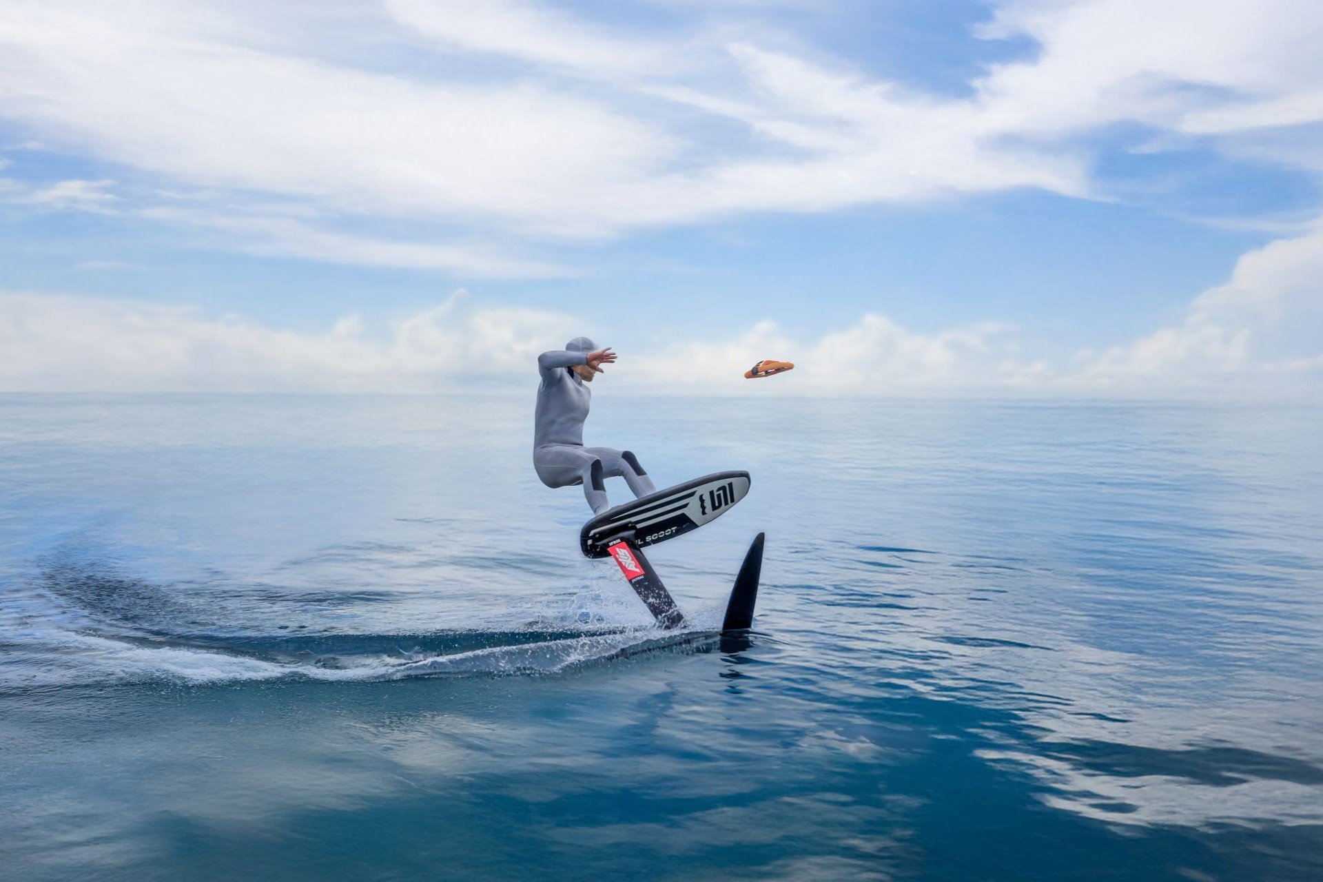 Hoverairaqua Foiling1