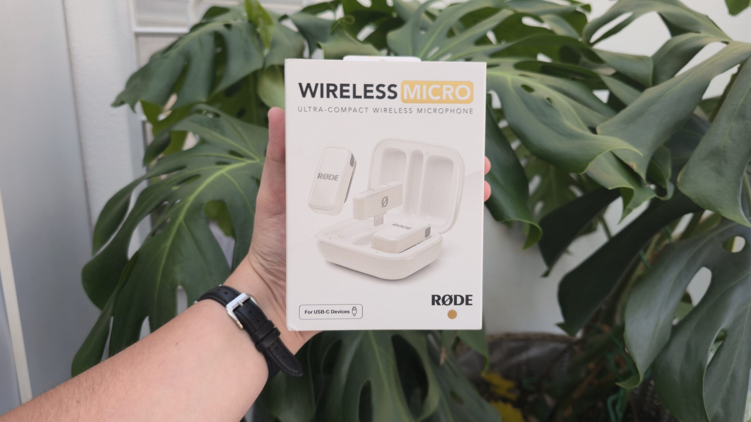 This top-rated Rode mic for content creators has a few dollars off right now