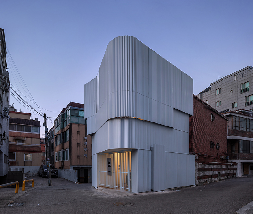 a house in the city center for one person 3