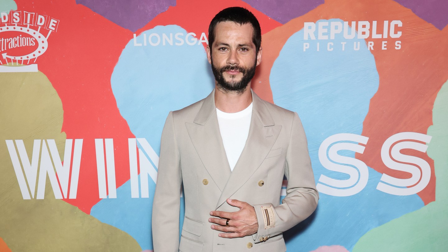 Dylan O’Brien Says It ‘Sucked’ When ‘Twinless’ Sex Scenes Were Leaked